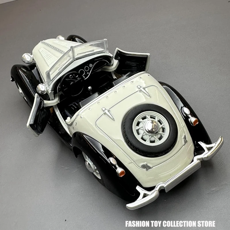 1: 32 WANDERER W25KROADSTER Alloy Car Model High Simulation Diecasts Toy With Sound and Light Pull Back Vehicles Decoration Toys 5