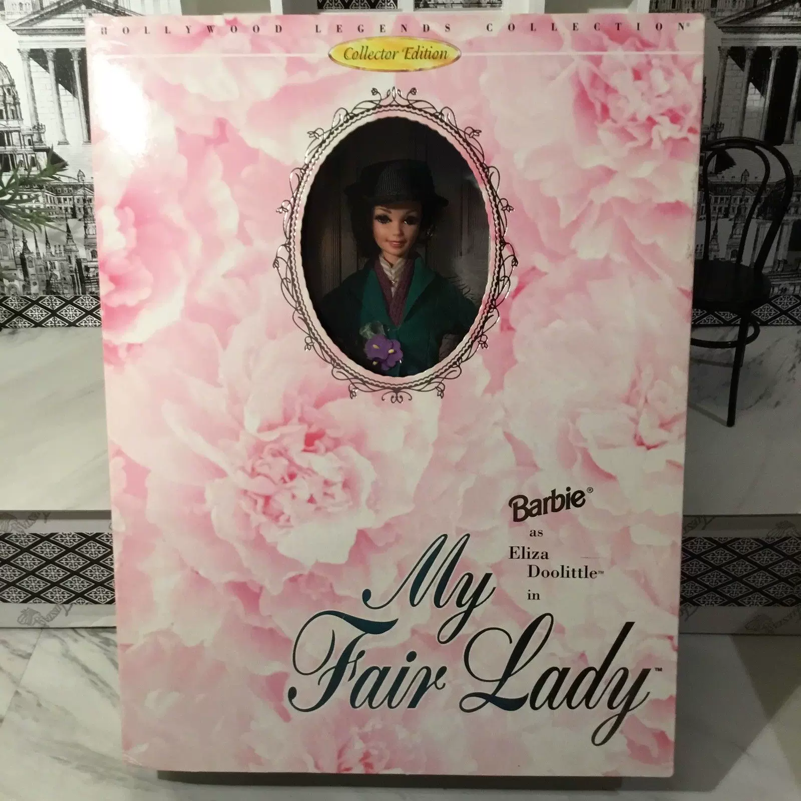 Barbie Original My Fair Lady Flower Girl 1995 - Image 3