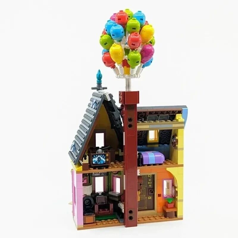 MINISO Disney Travels of Flying House: Up House Construction Model Kit - Image 3