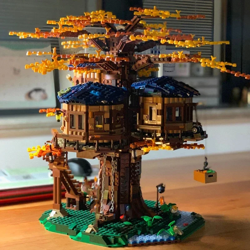 Miniso Disney Tree House Building Blocks Set