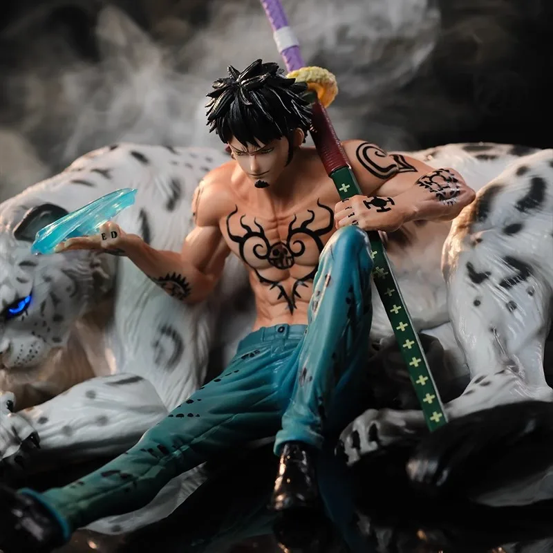 One Piece Trafalgar D. Law Snow Leopard Edition - Image 5