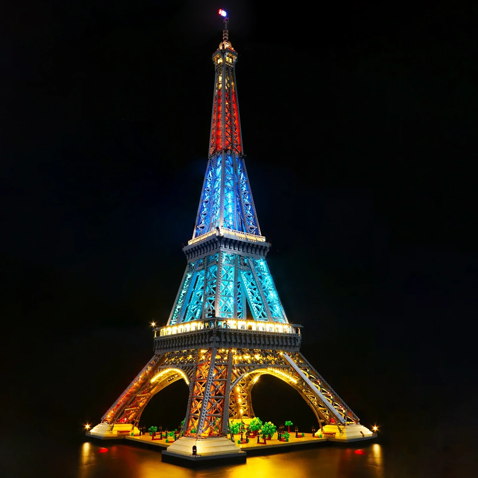 LED Light Kit for the 10307 Eiffel Tower Building Blocks Set - Image 2