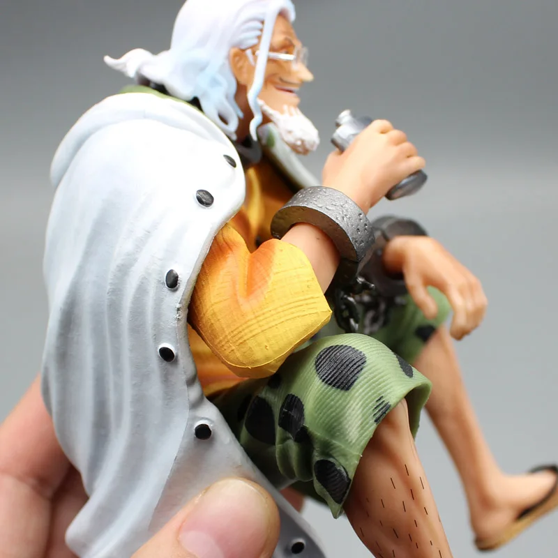 Silvers Rayleigh 16cm GK Anime Figure – One Piece Collectible Statue - Image 4