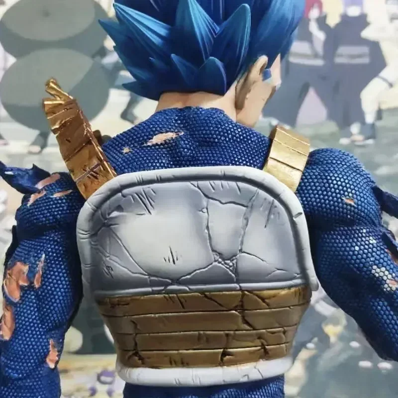 Dragon Ball Z - Super Saiyan Vegeta Action Figure - Image 2